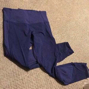 Lululemon hero blue 6 legging